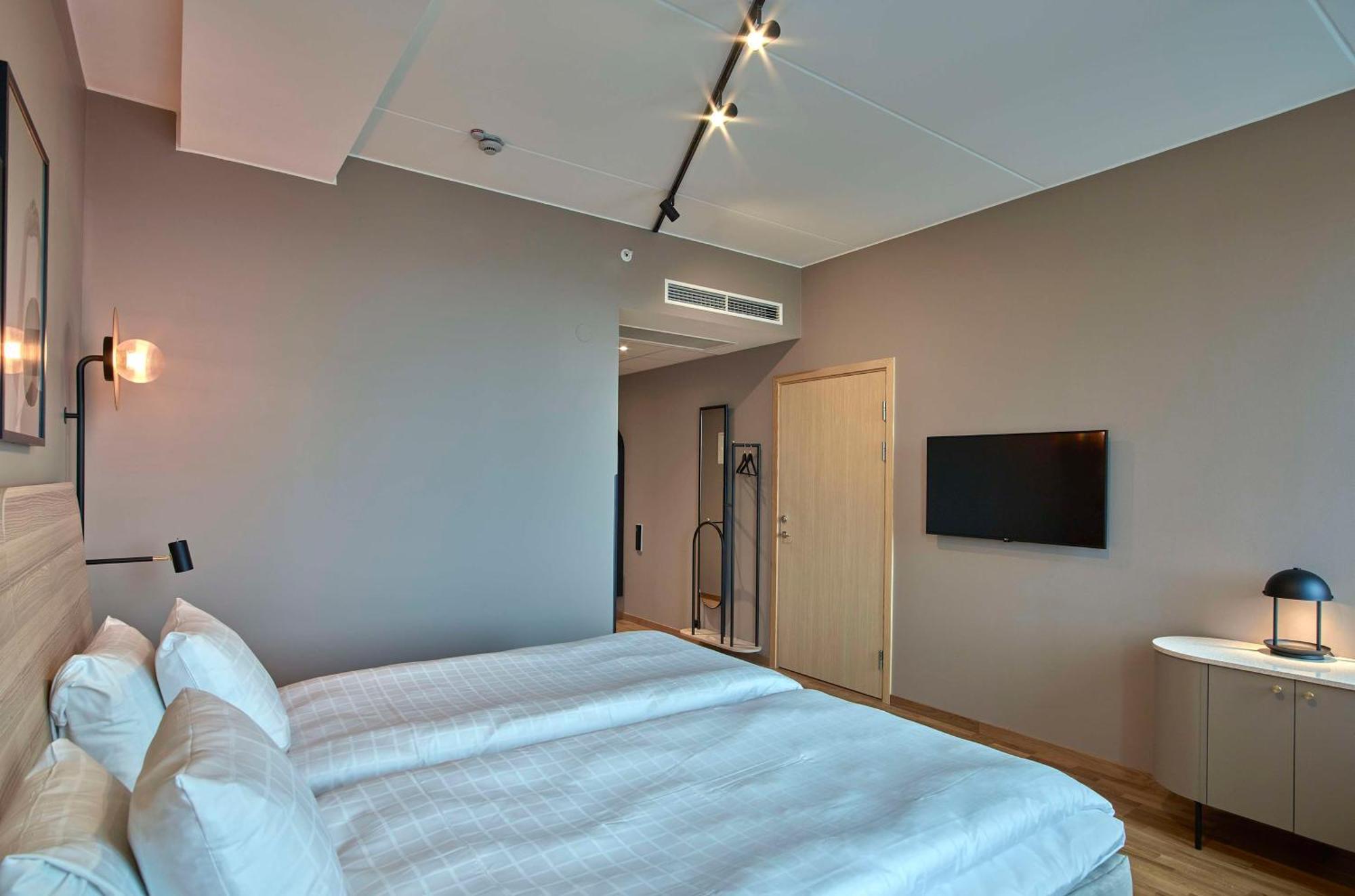 Scandic Oerebro Central ภายนอก รูปภาพ